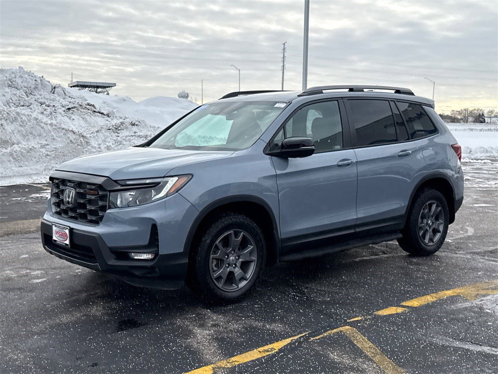 Certified 2024 Honda Passport TrailSport image 5