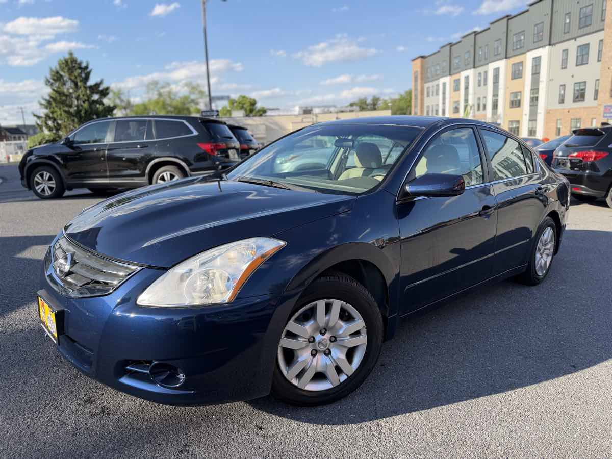Used 2012 Nissan Altima 2.5 S FWD image 3