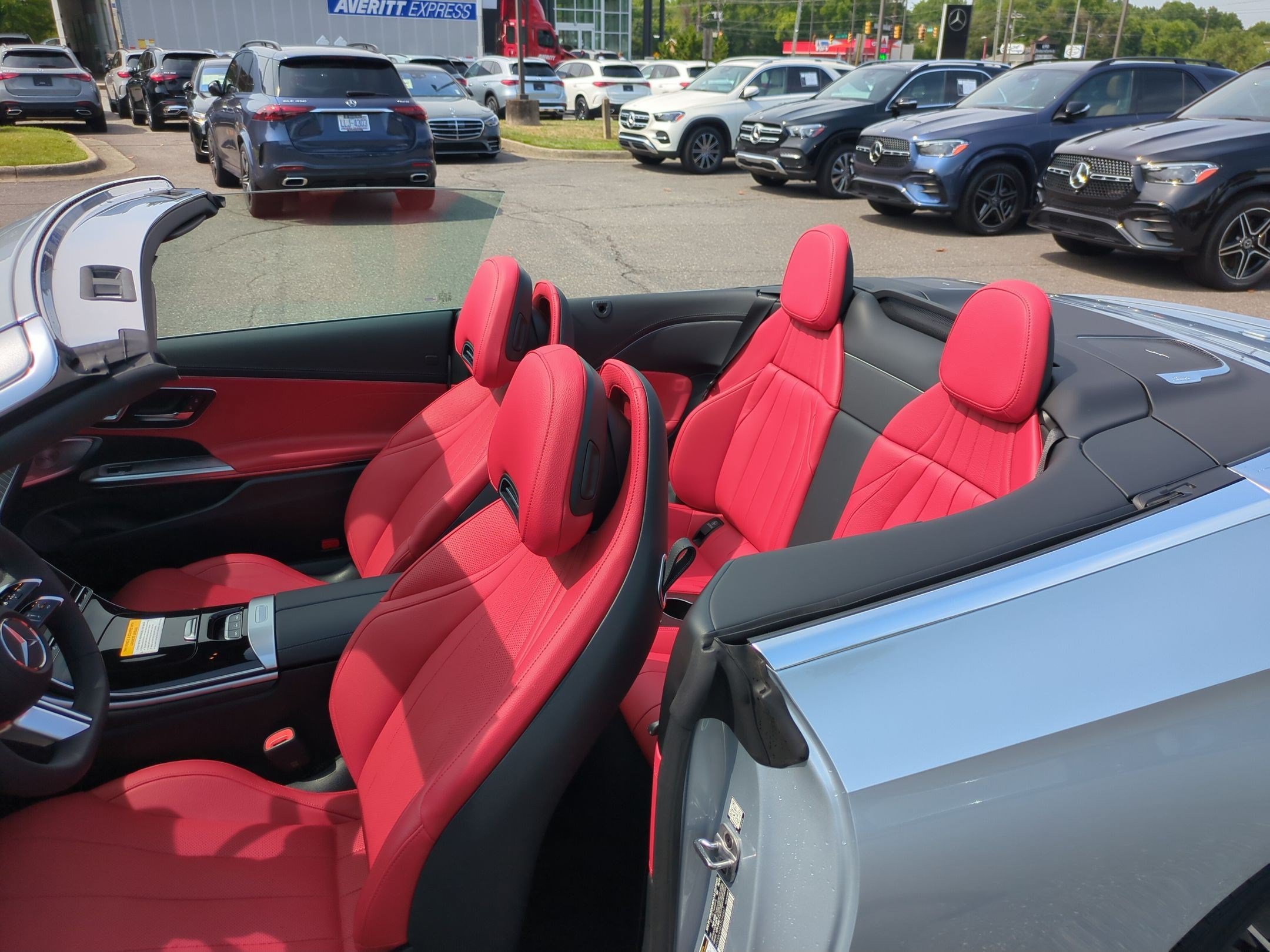 Certified 2026 Mercedes-Benz CLE 300 4MATIC Cabriolet image 29
