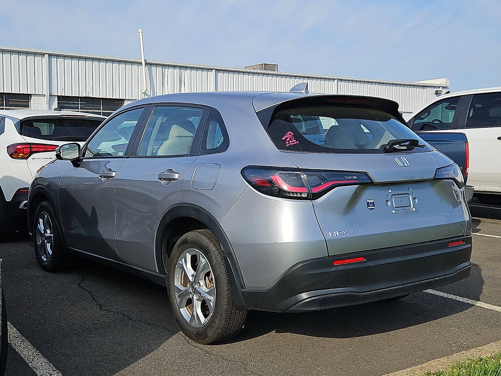 Used 2023 Honda HR-V LX image 5