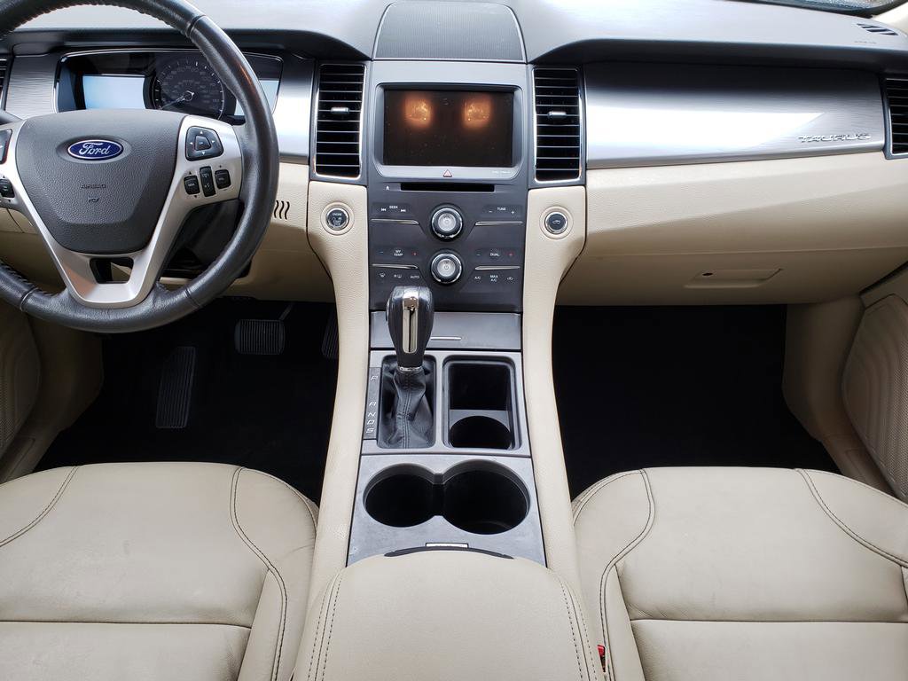 Used 2018 Ford Taurus SEL w/ Equipment Group 201A image 13