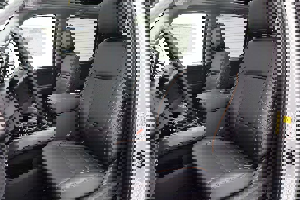 New 2026 Ford F250 Lariat image 18