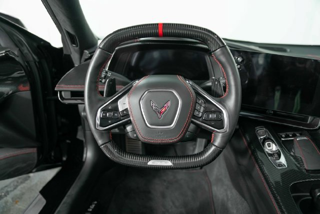 Used 2024 Chevrolet Corvette Z06 RWD image 18