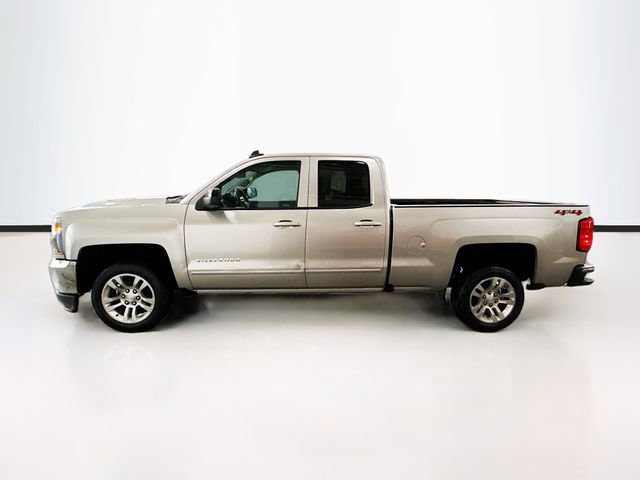 Used 2018 Chevrolet Silverado 1500 LT w/ All Star Edition AWD/4WD image 9