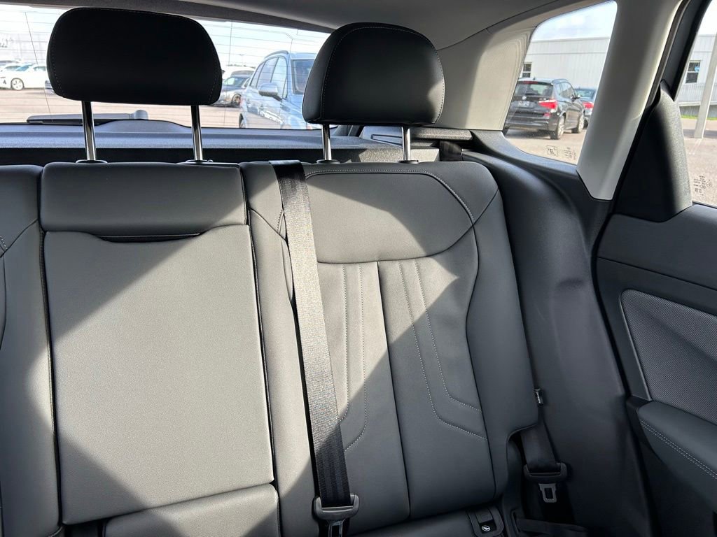 New 2026 Audi Q3 quattro 2.0T AWD/4WD image 14