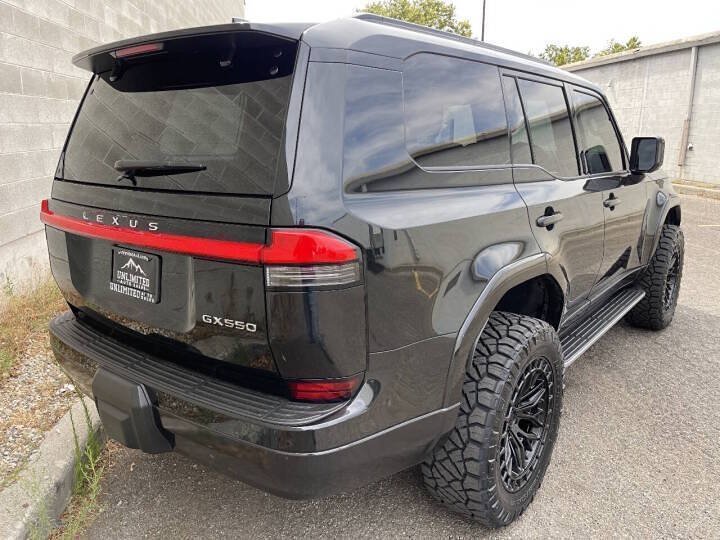 Used 2024 Lexus GX 550 w/ Accessory Package (Z1) AWD/4WD image 20