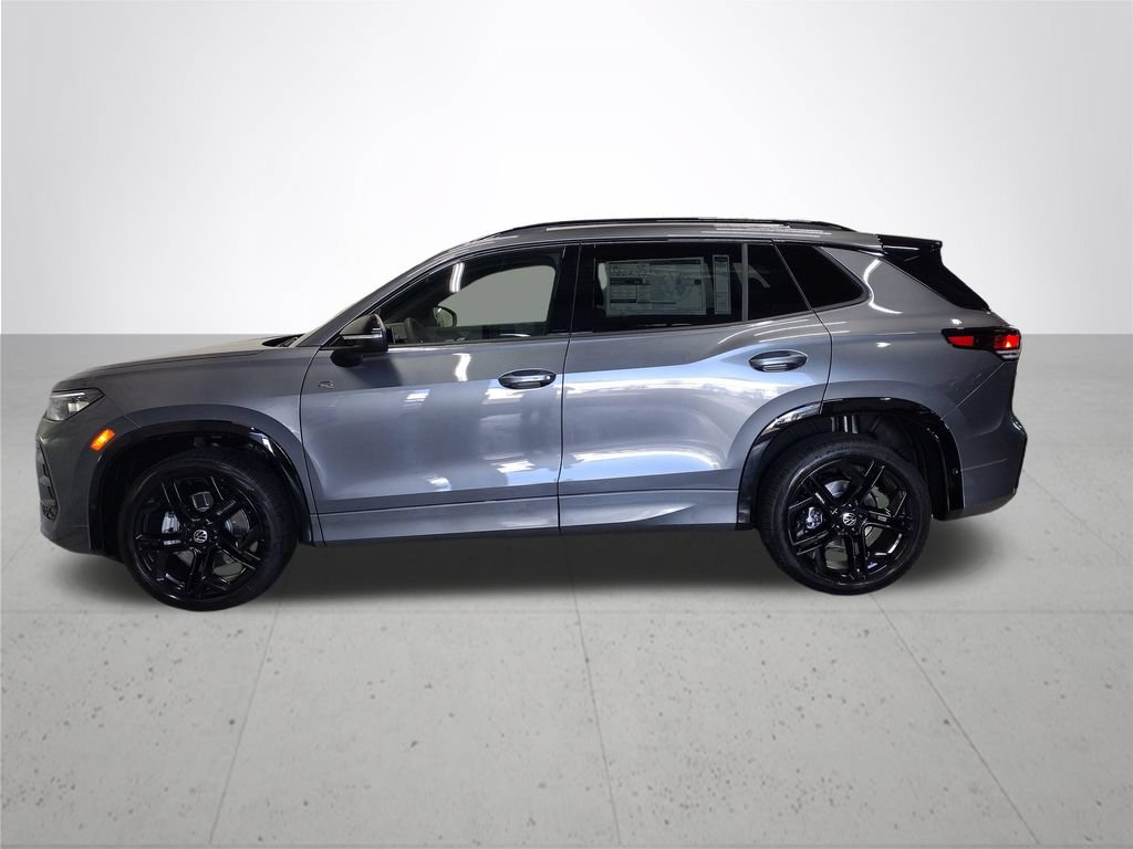 New 2026 Volkswagen Tiguan SE R-Line AWD/4WD image 11