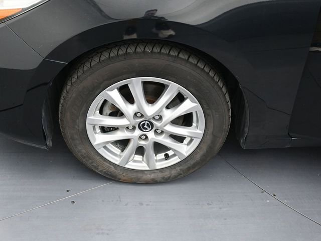 Used 2017 MAZDA MAZDA3 Sport image 9