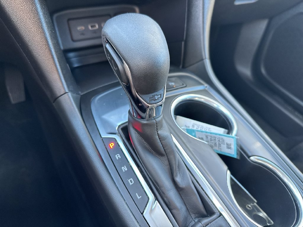 Used 2022 Chevrolet Equinox LT FWD image 16