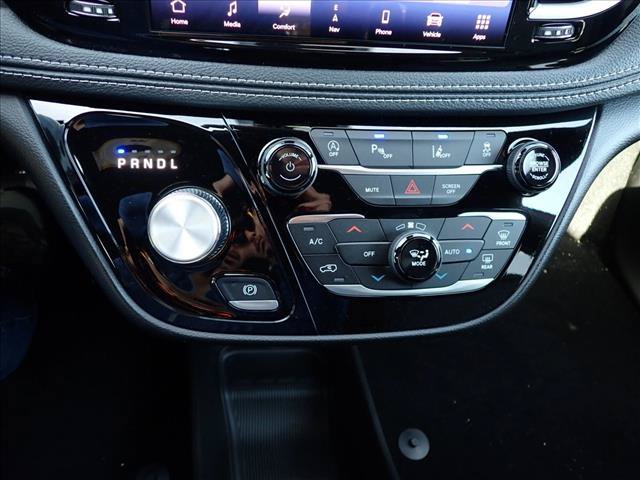 New 2027 Chrysler Pacifica Select AWD/4WD image 21