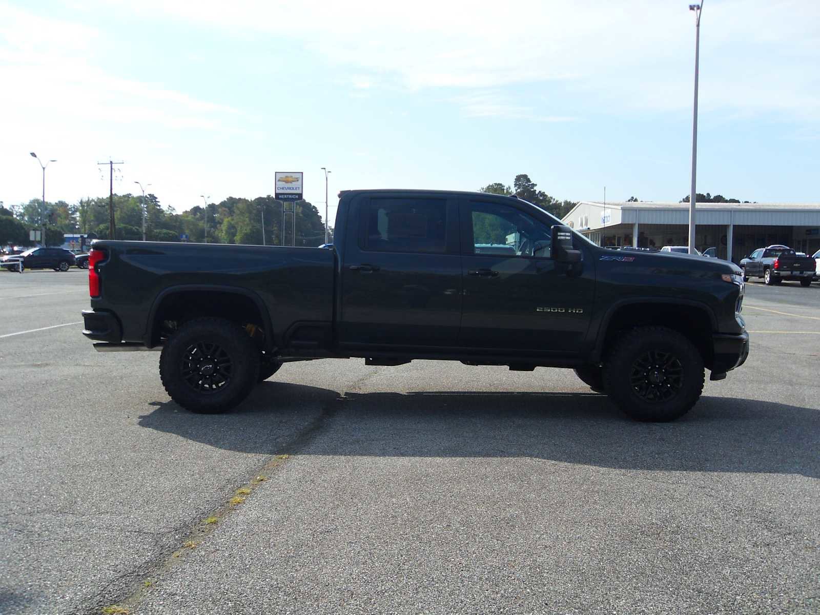 New 2026 Chevrolet Silverado 2500 ZR2 image 6