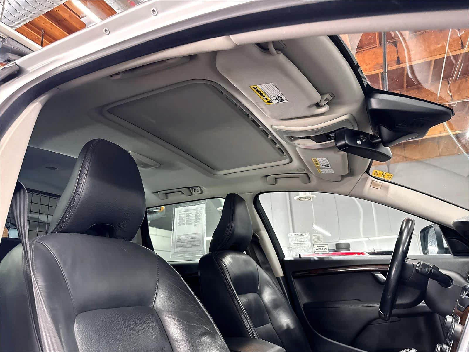 Used 2015 Volvo XC70 3.2 Premier AWD/4WD image 22