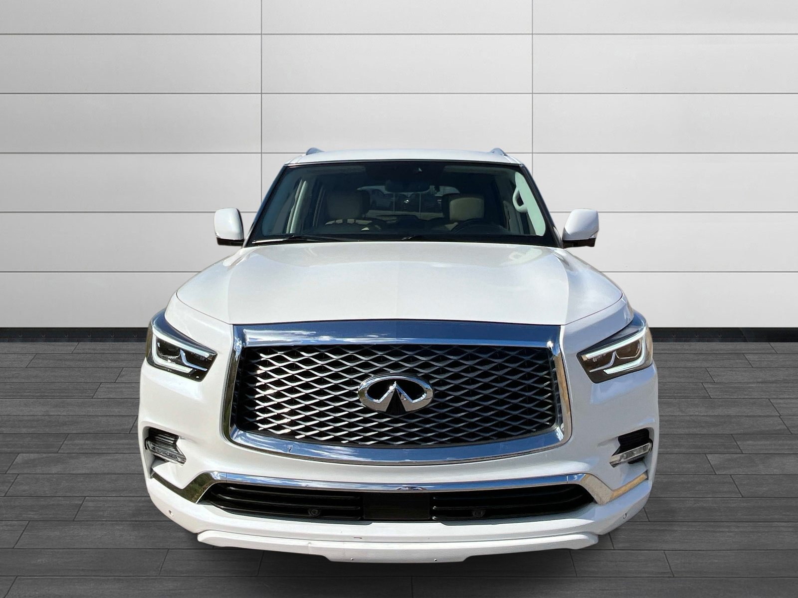 Used 2019 INFINITI QX80 Luxe w/ 22" Wheel Package AWD/4WD image 8