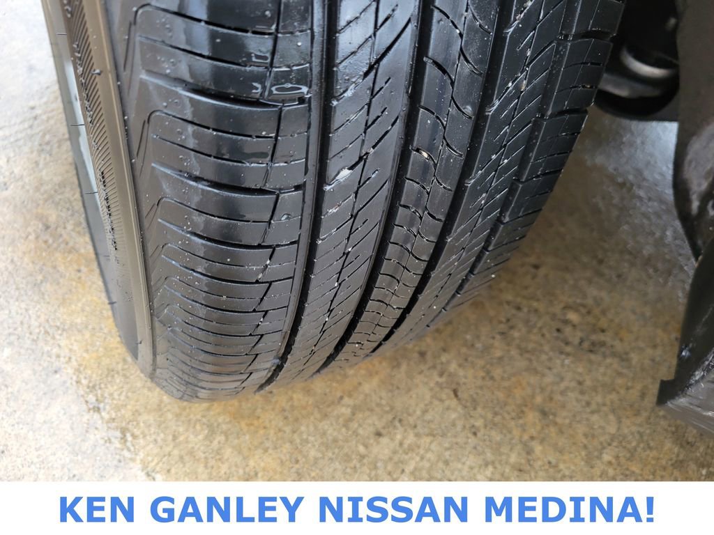 Used 2025 Chevrolet Trax LT image 19