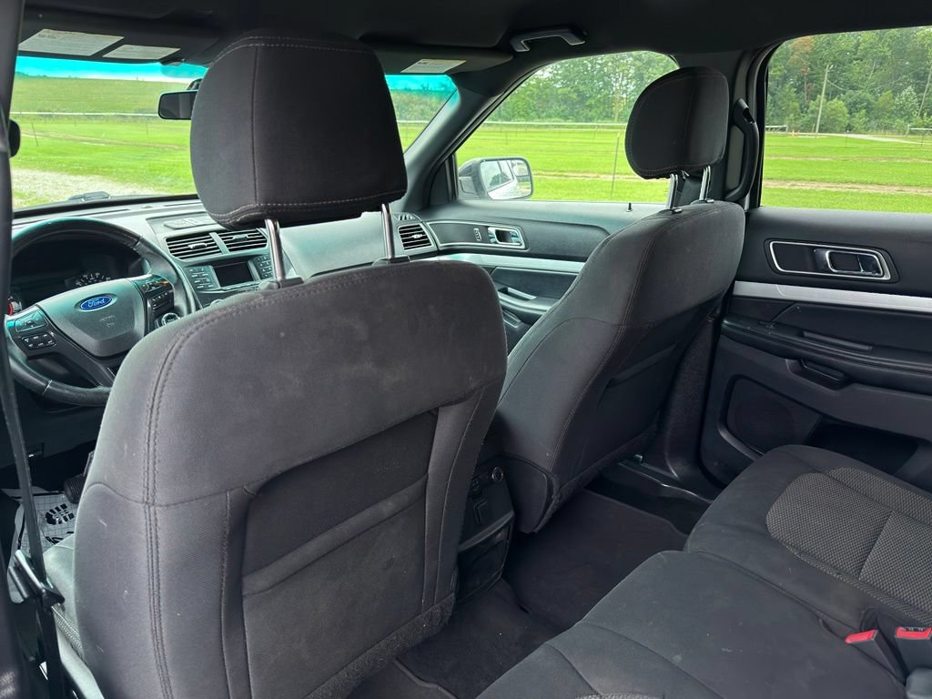 Used 2017 Ford Explorer XLT FWD image 26