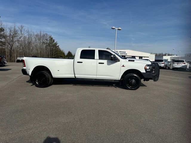 Used 2024 RAM 3500 Tradesman video 3