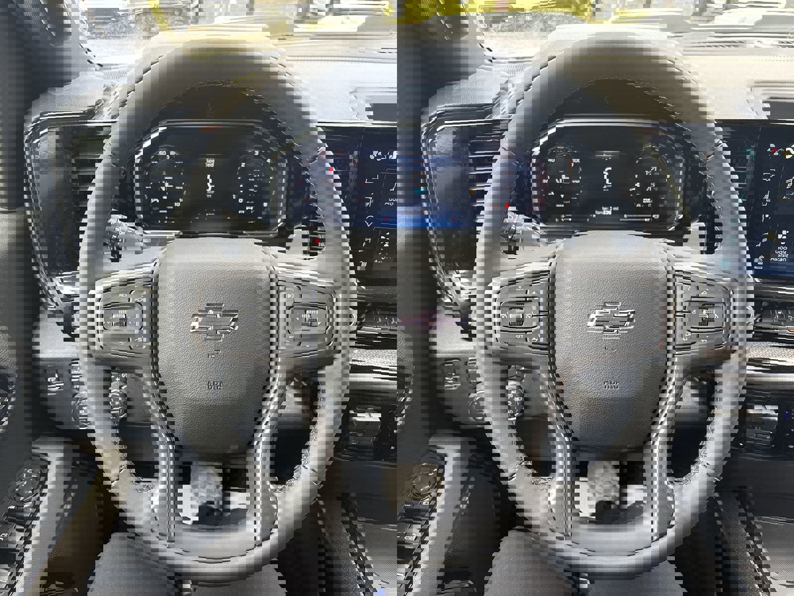 New 2026 Chevrolet Silverado 1500 ZR2 image 17