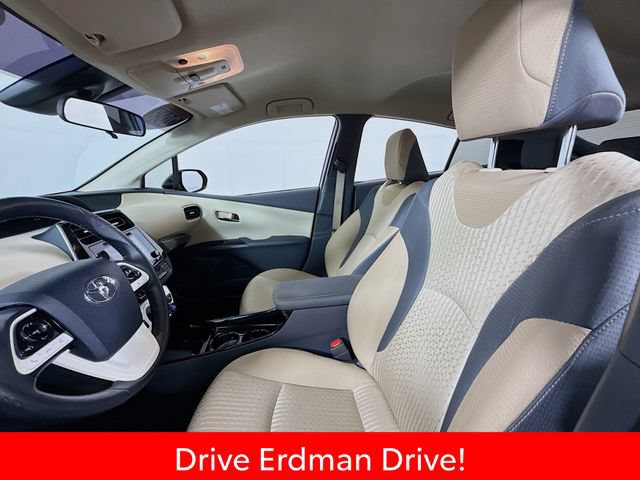 Certified 2018 Toyota Prius Three FWD image 6