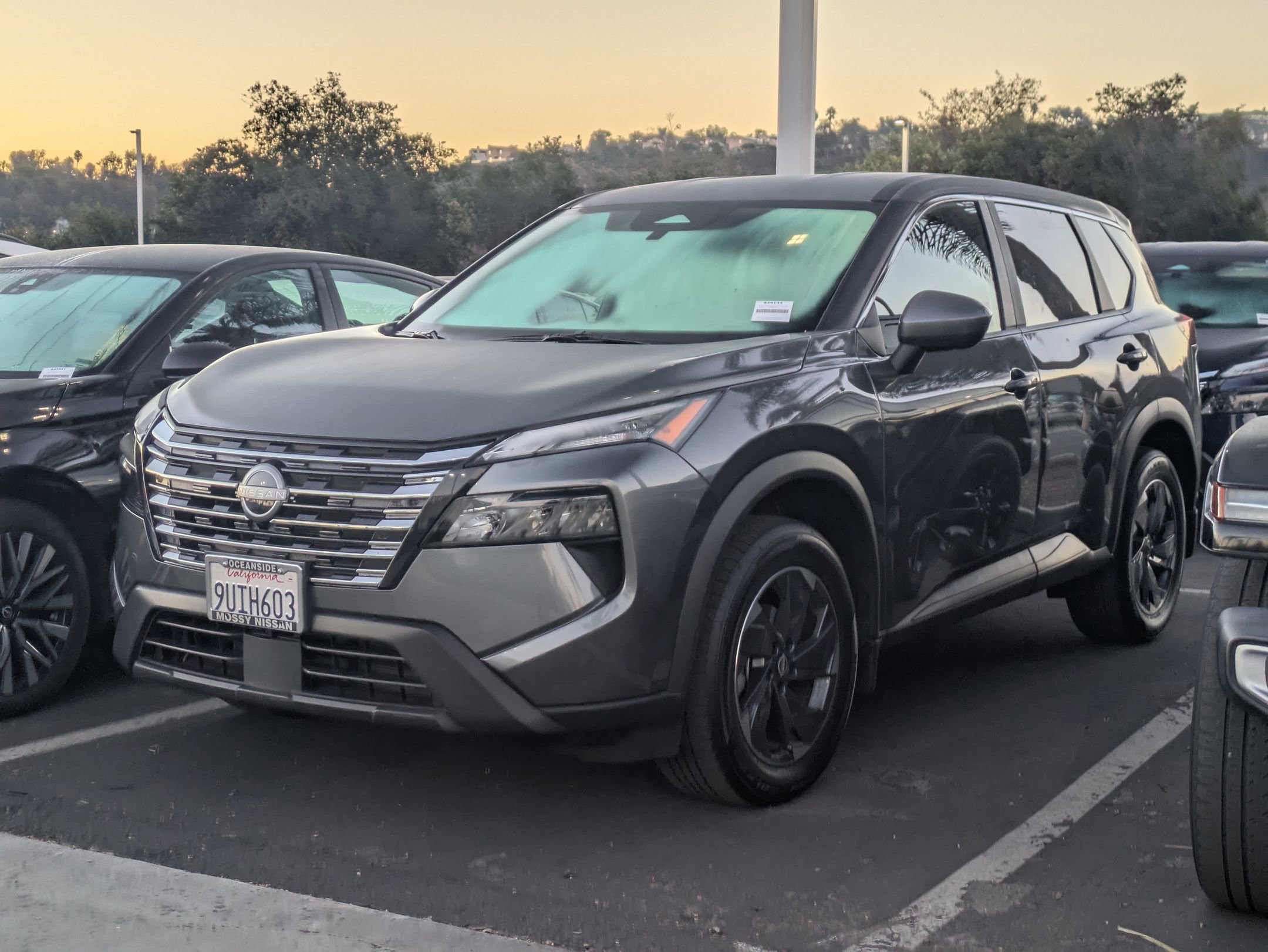 Certified 2025 Nissan Rogue SV