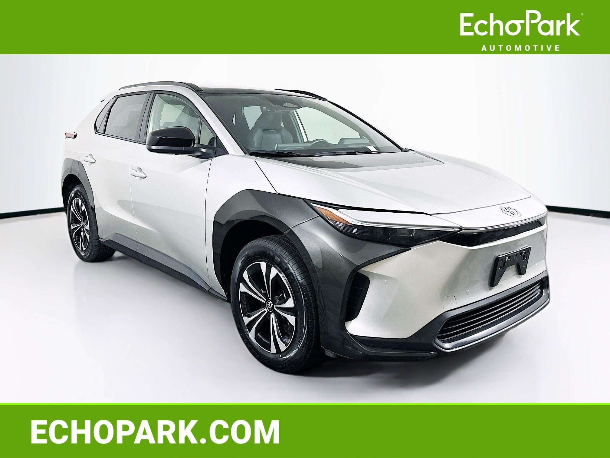 Used 2024 Toyota bZ4X XLE image 1