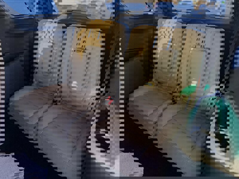 Used 2016 Ford Explorer Limited w/ Equipment Group 301A image 5