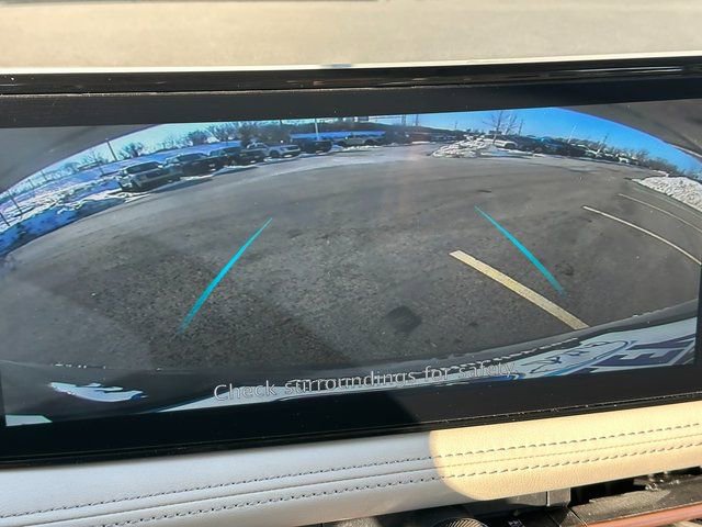 Used 2024 Nissan Ariya AWD image 22