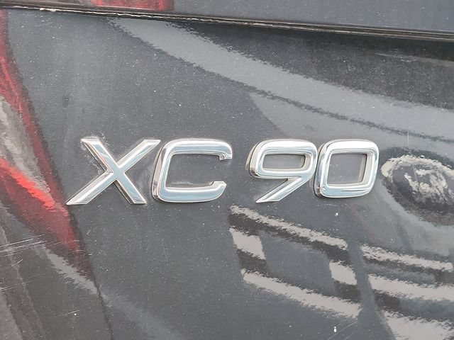 Used 2016 Volvo XC90 T6 Momentum w/ Momentum Plus Package AWD/4WD image 10