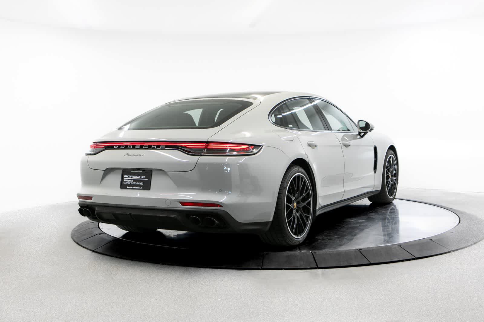 Certified 2023 Porsche Panamera RWD image 7