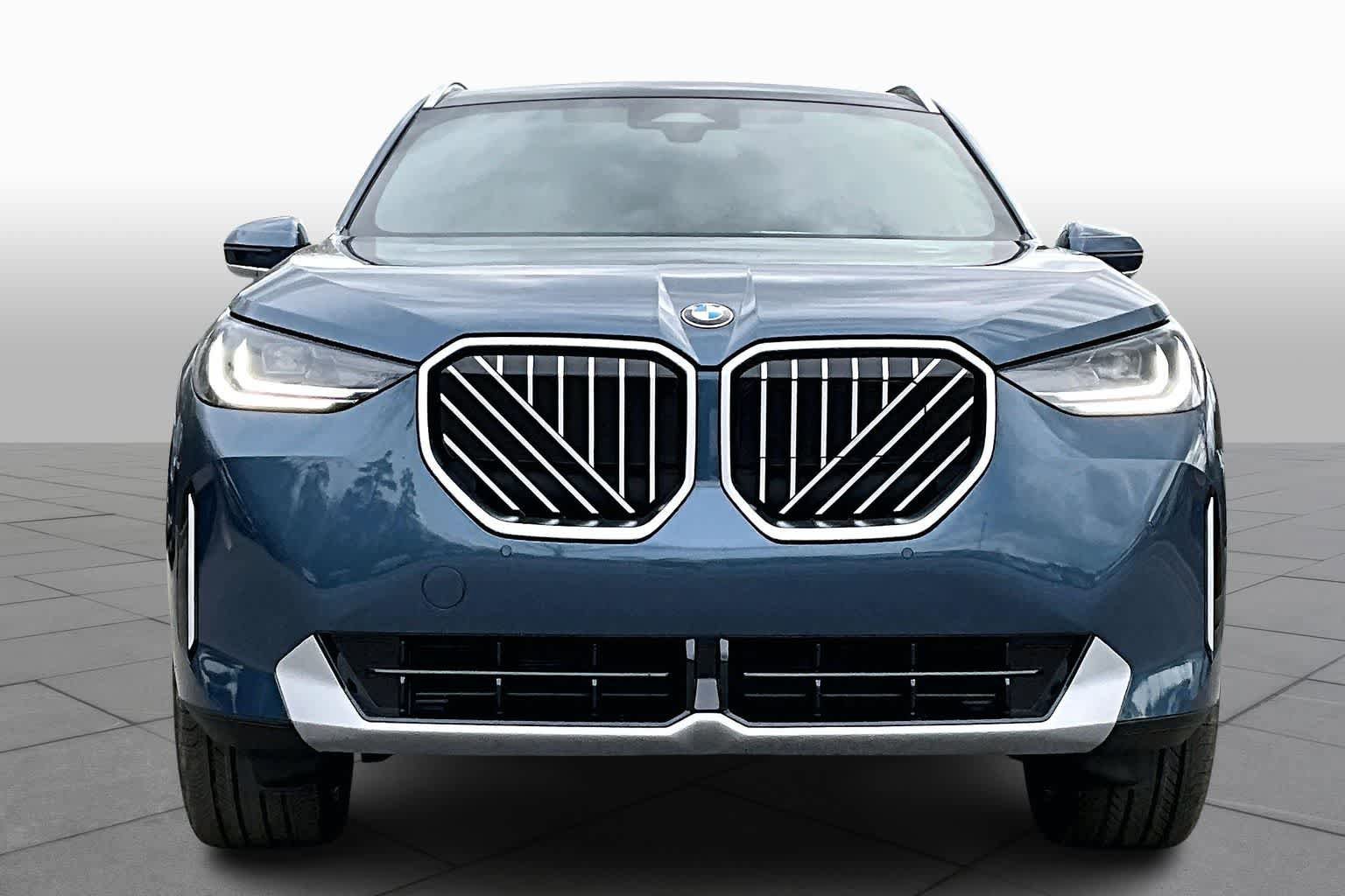 New 2026 BMW X3 xDrive30 w/ Convenience Package AWD/4WD image 3