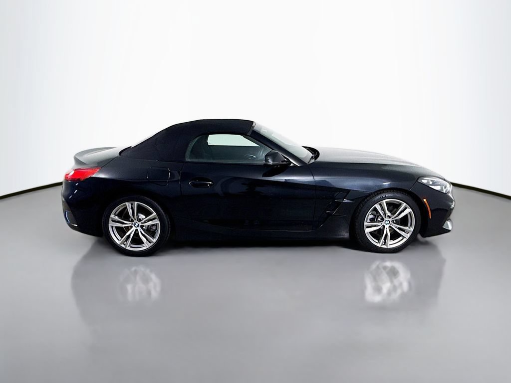 Used 2019 BMW Z4 sDrive30i w/ M Sport Package RWD image 8