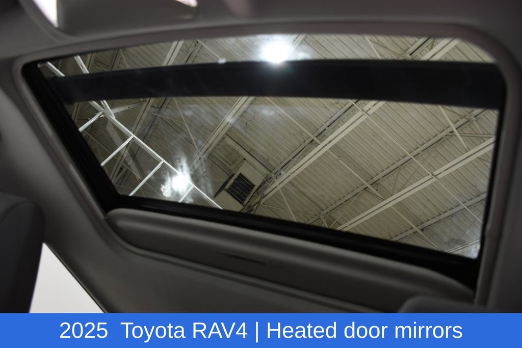 Used 2025 Toyota RAV4 XLE image 23