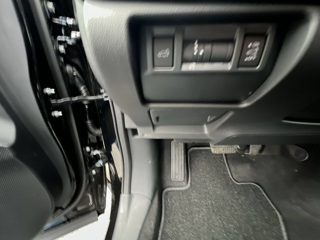 Certified 2026 Subaru Forester Premium AWD/4WD image 17