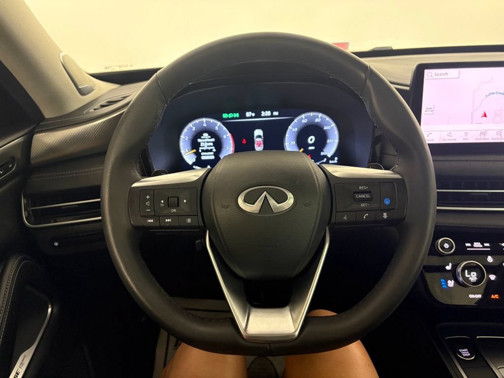 Used 2025 INFINITI QX60 Luxe FWD image 24