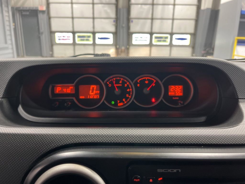 Used 2011 Scion xB FWD image 19