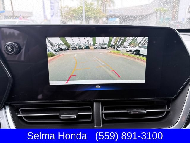 Used 2024 Chevrolet Trax LT w/ LT Convenience Package FWD image 18