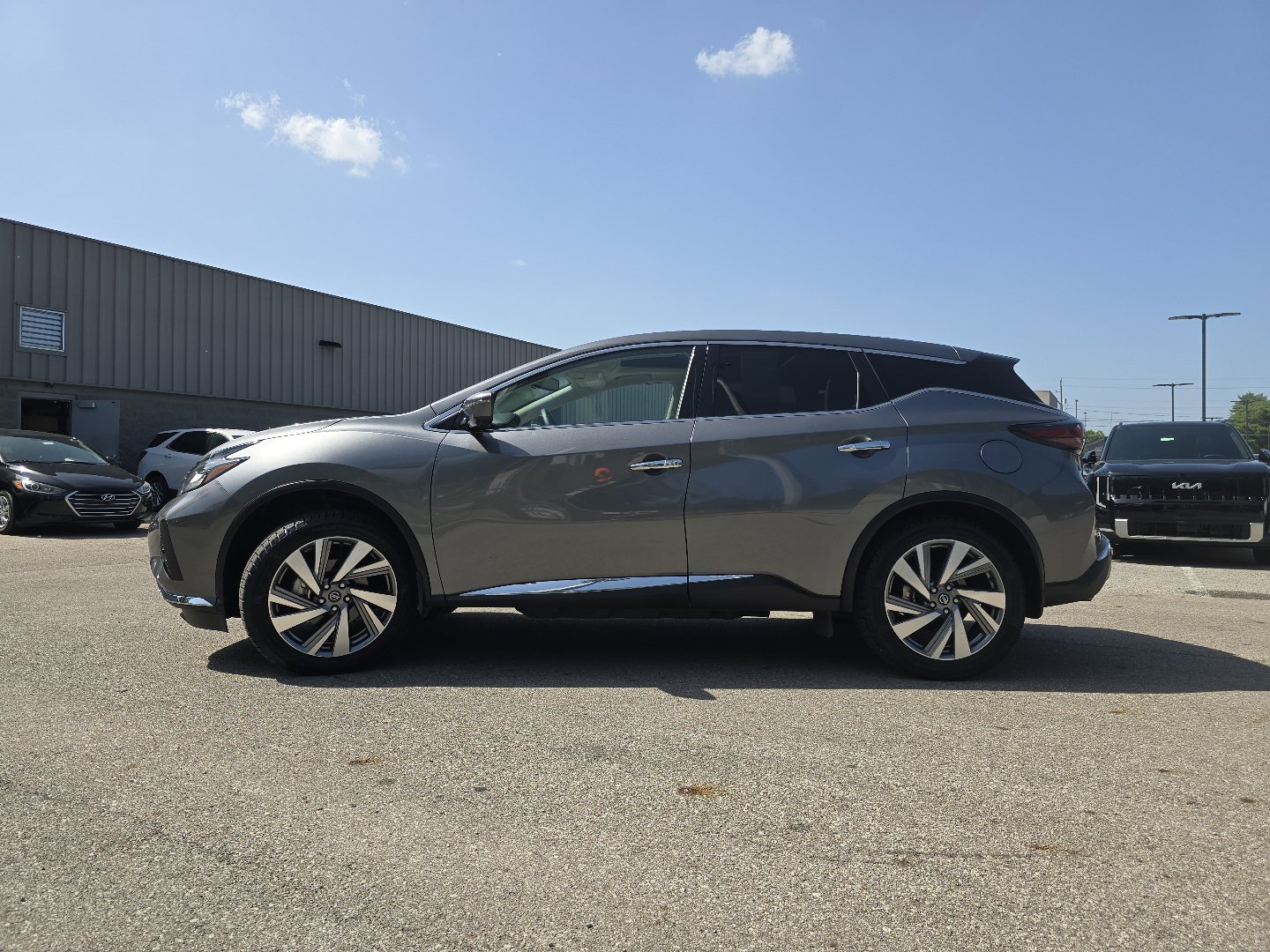 Used 2021 Nissan Murano SL w/ SL Moonroof Package AWD/4WD image 13