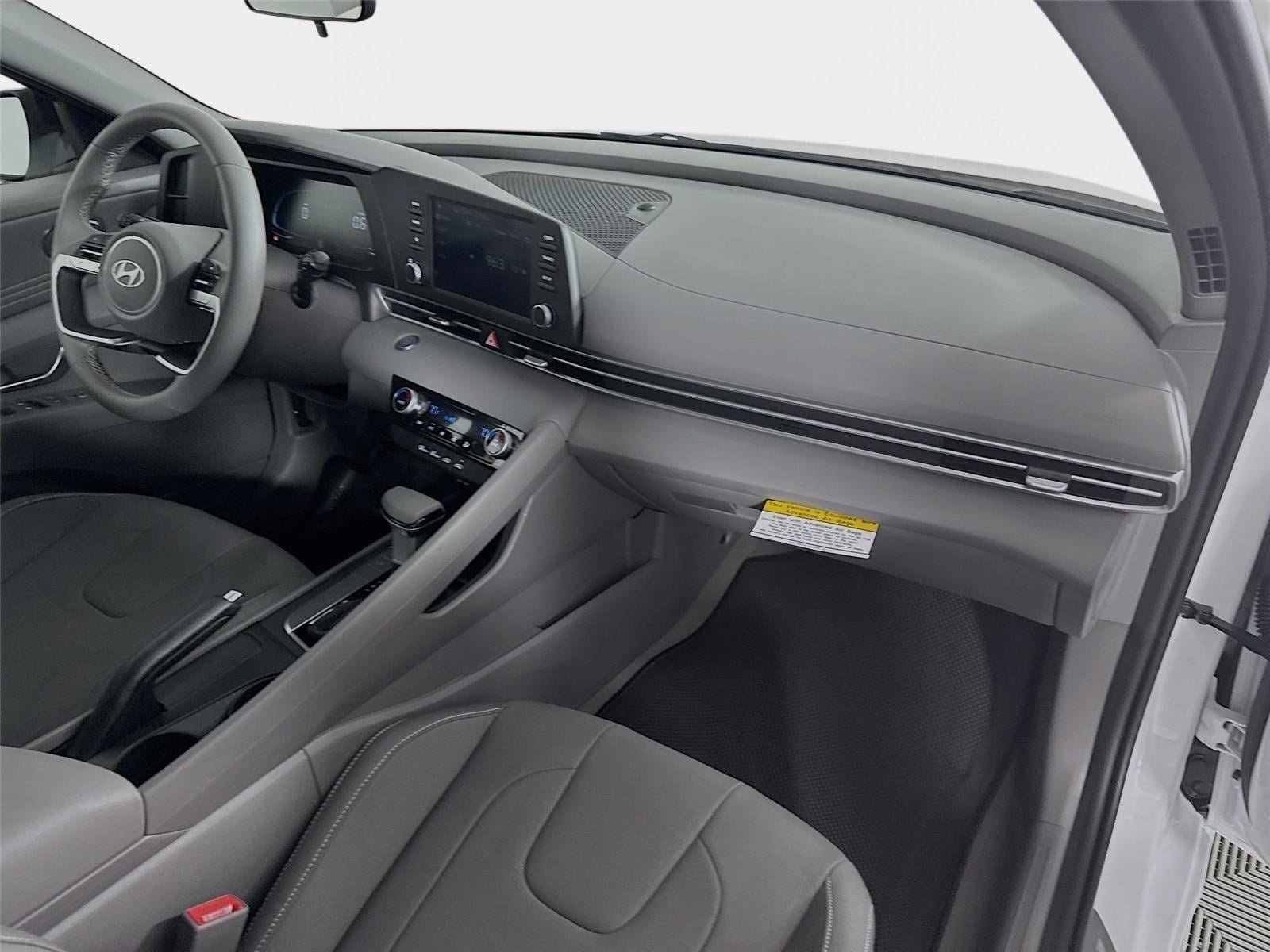 New 2026 Hyundai Elantra Sport FWD image 26