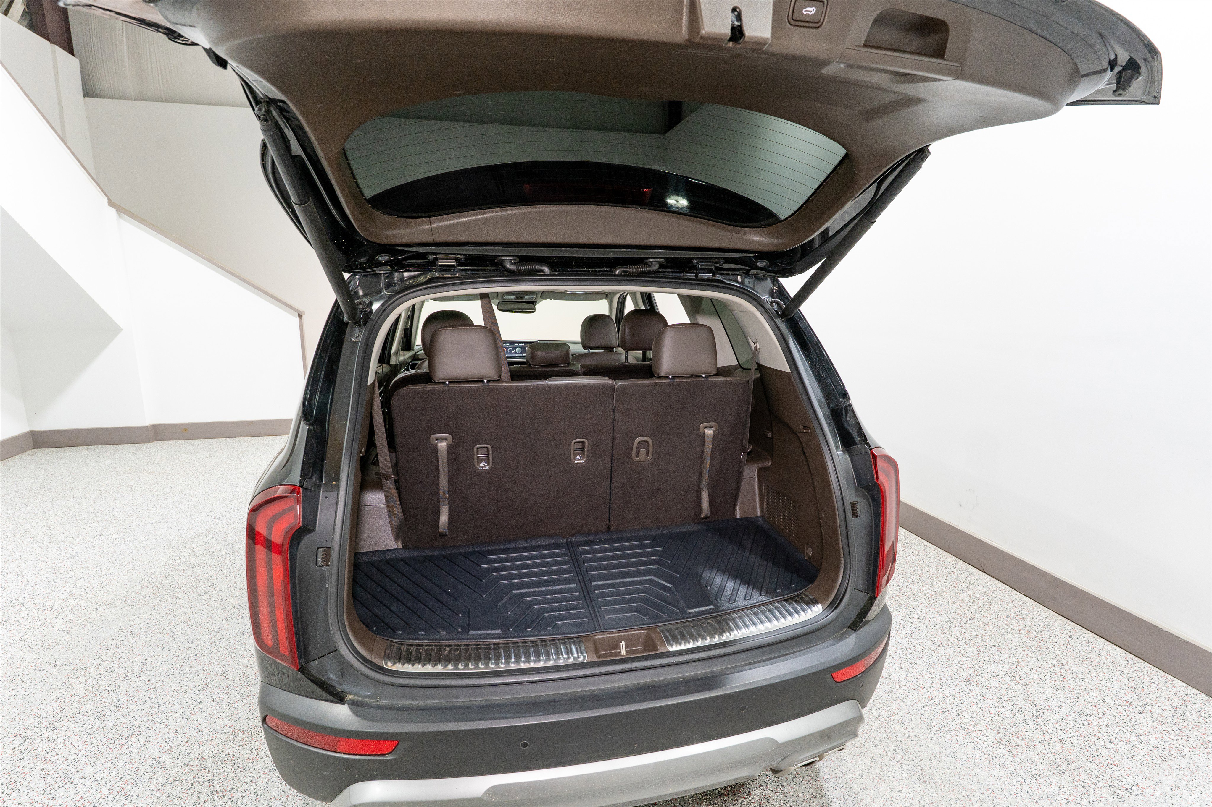 Used 2021 Kia Telluride SX image 37