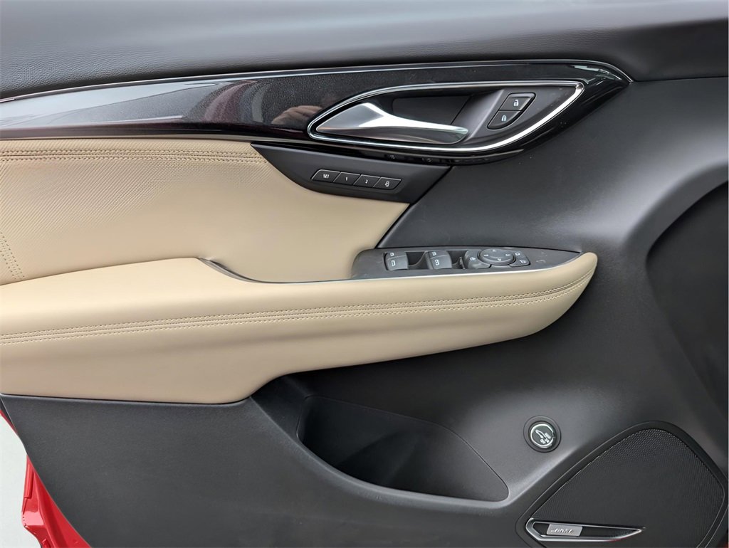 New 2025 Buick Envision Preferred image 18