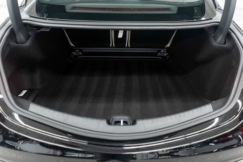 Used 2025 Mercedes-Benz CLE 300 4MATIC Coupe image 29