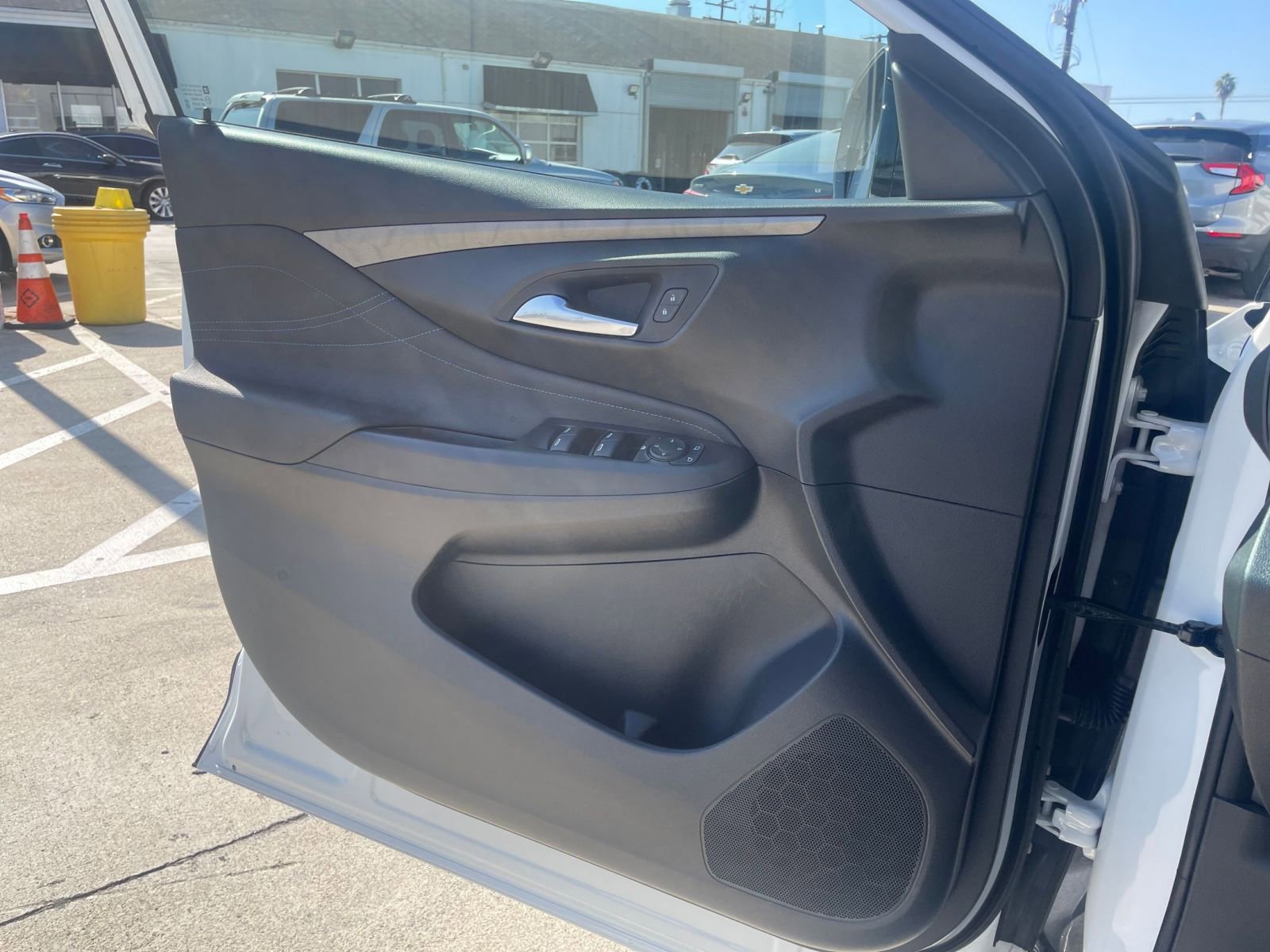 Used 2025 Buick Envista Sport Touring image 20