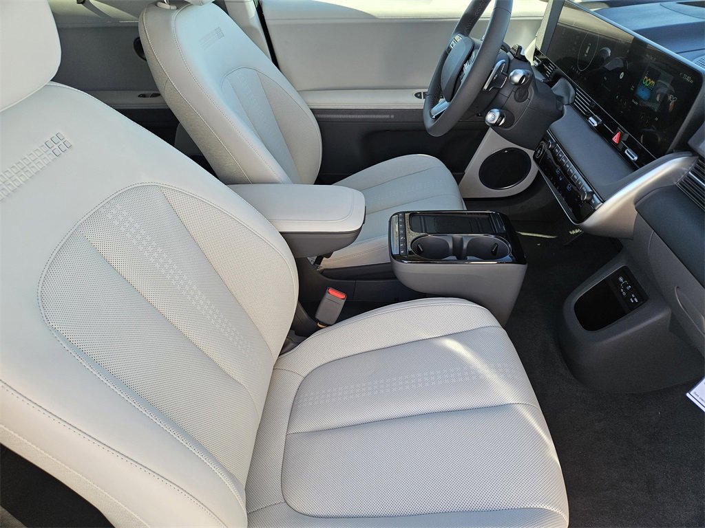 New 2026 Hyundai Ioniq 5 Limited image 14