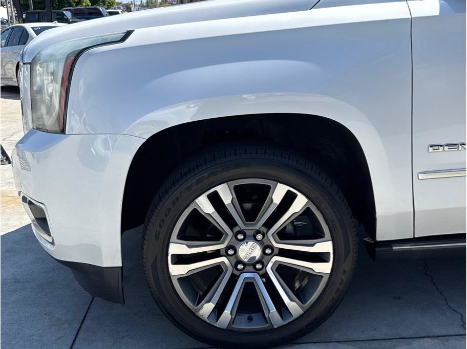 Used 2019 GMC Yukon Denali w/ Denali Ultimate Package RWD image 45