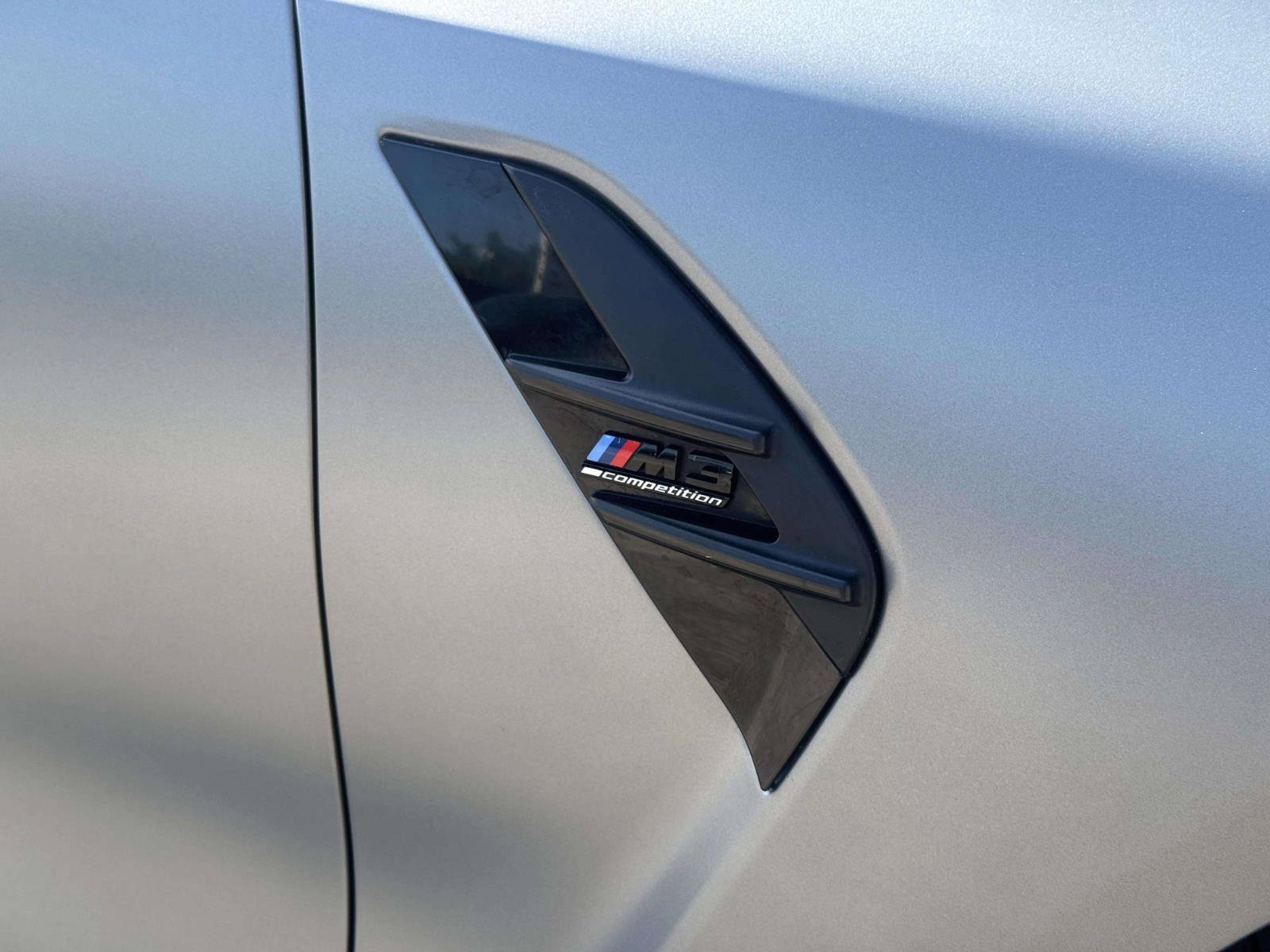Used 2023 BMW M3 Competition w/ M Carbon Exterior Package AWD/4WD image 18