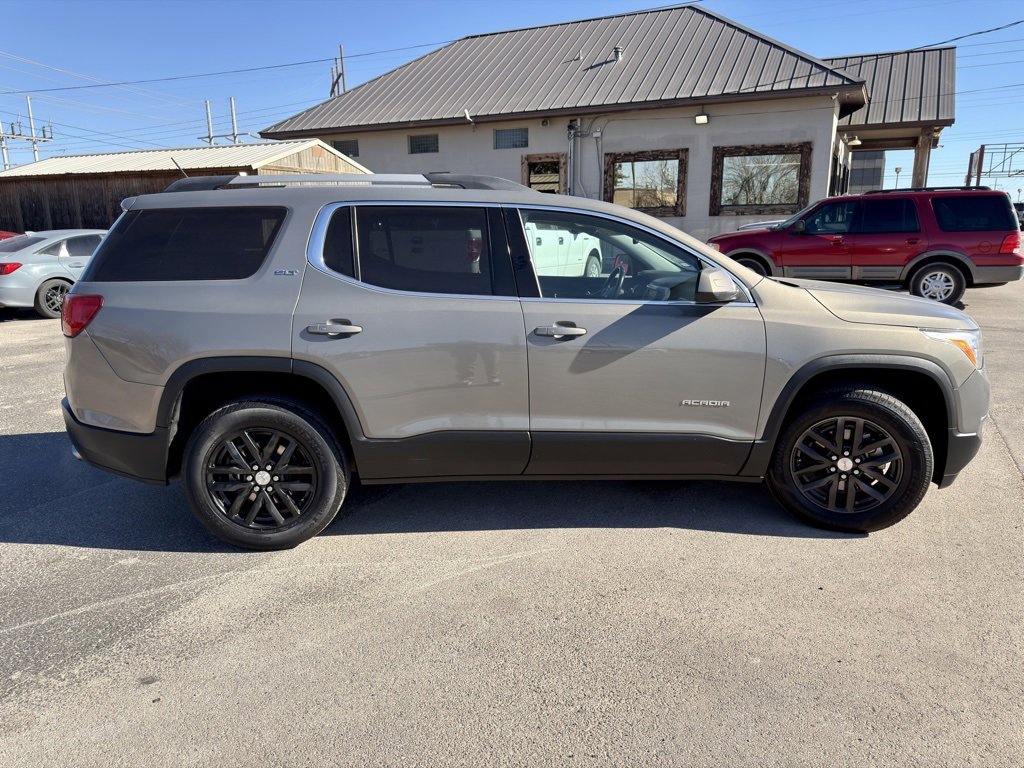 Used 2019 GMC Acadia SLT image 8