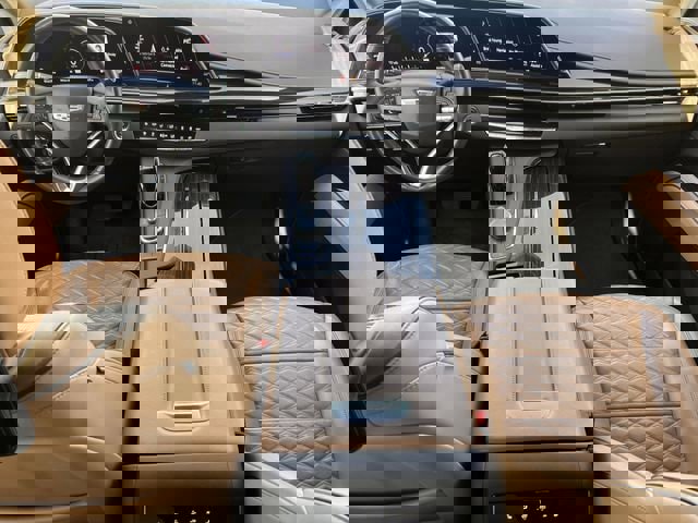 Used 2021 Cadillac Escalade ESV Premium Luxury w/ Driver Assist Tech Package image 13