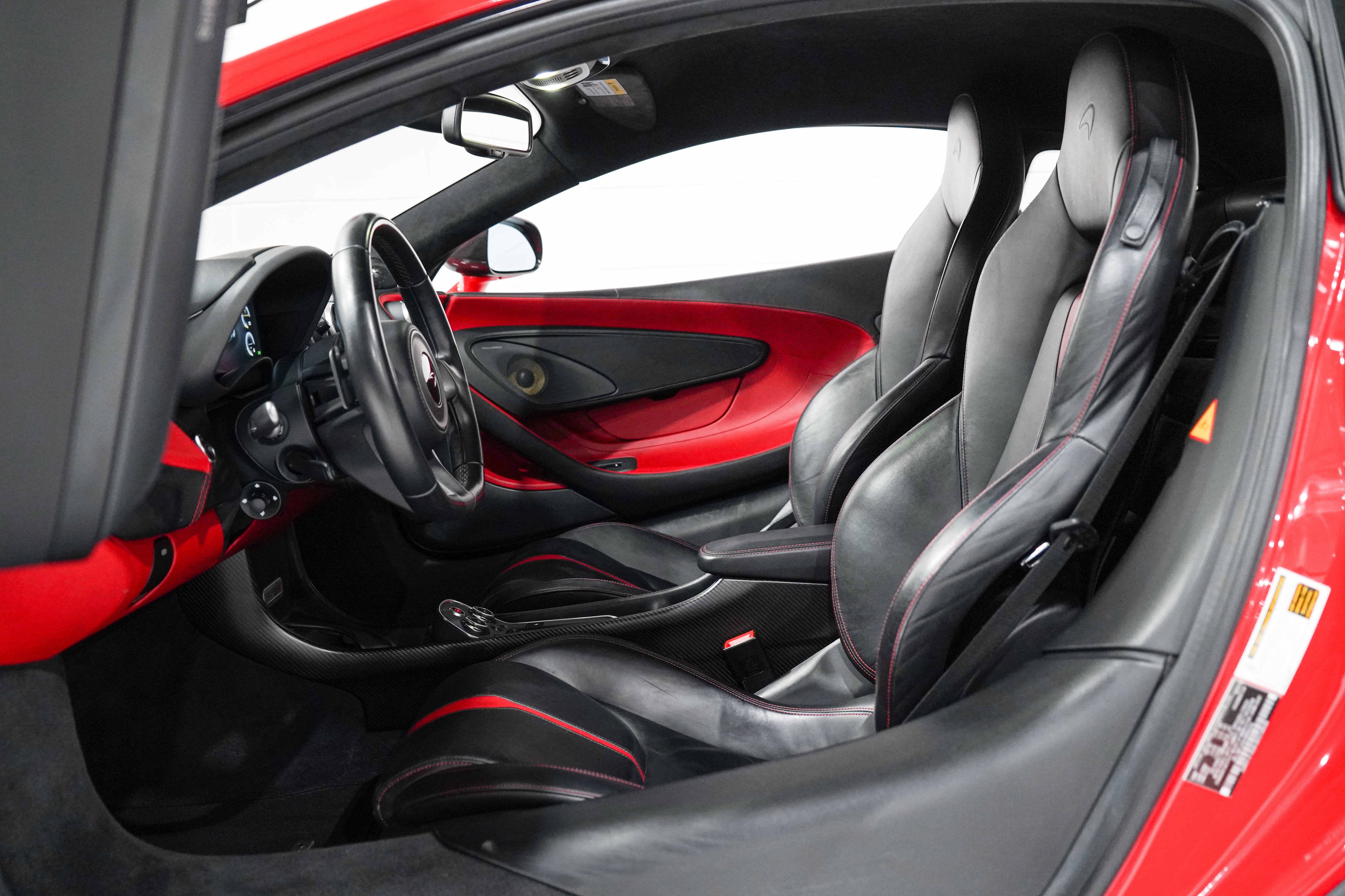 Used 2017 McLaren 570S Coupe RWD image 9