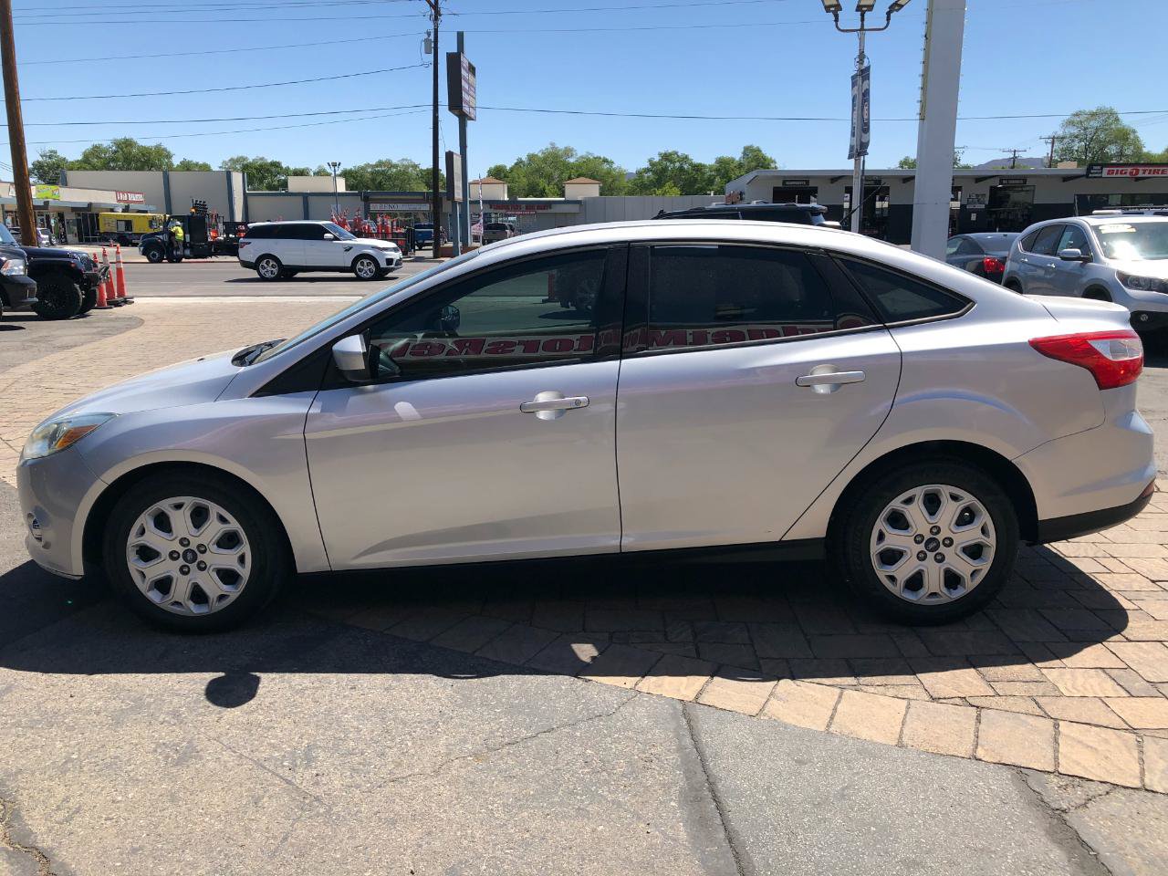 Used 2012 Ford Focus SE FWD image 5