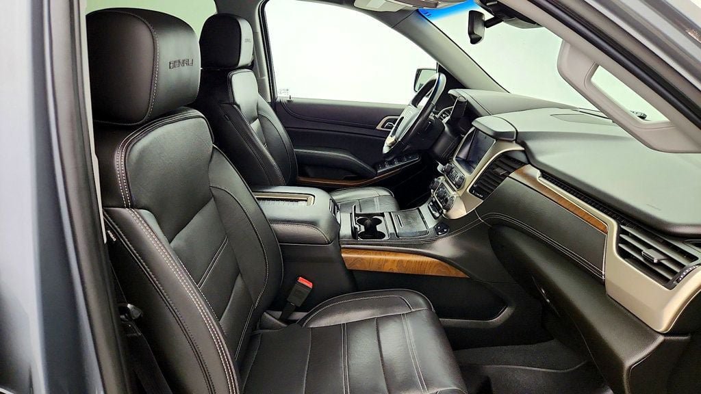 Used 2019 GMC Yukon Denali w/ Open Road Package AWD/4WD image 24