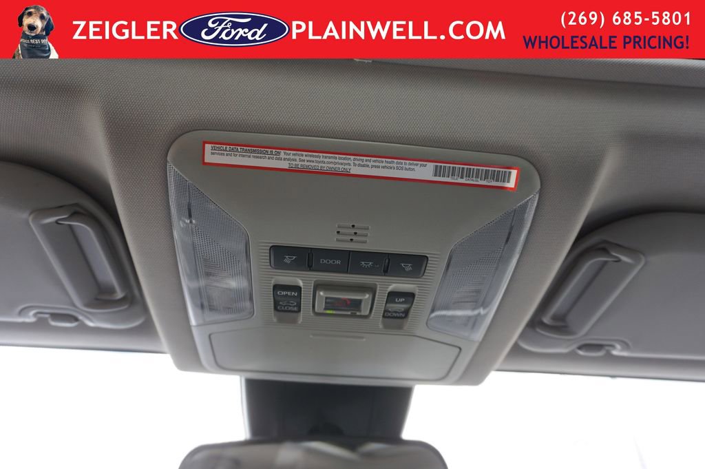Used 2022 Toyota RAV4 XLE w/ Convenience Package image 31